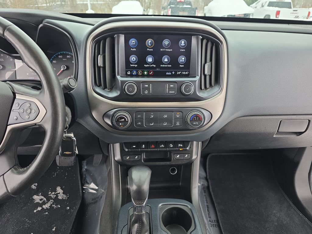 Used 2022 Chevrolet Colorado Z71 w/ Z71 Midnight Edition image 18