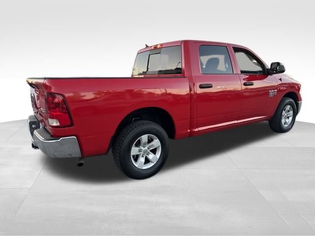 Used 2023 RAM 1500 Classic SLT w/ Trailer & Traction Group image 4
