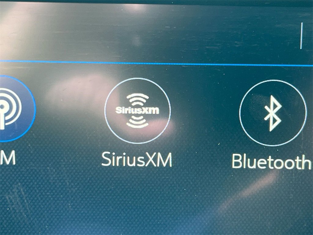 Used 2021 GMC Sierra 2500 SLT w/ SLT Convenience Package image 21