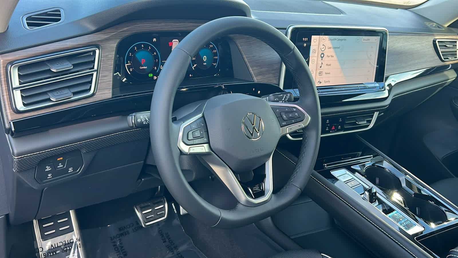 New 2026 Volkswagen Atlas SEL Premium R-Line image 10