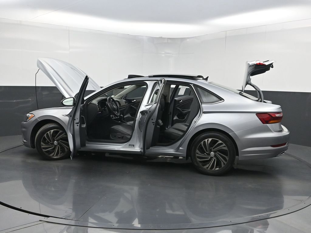 Used 2019 Volkswagen Jetta SEL Premium FWD image 36
