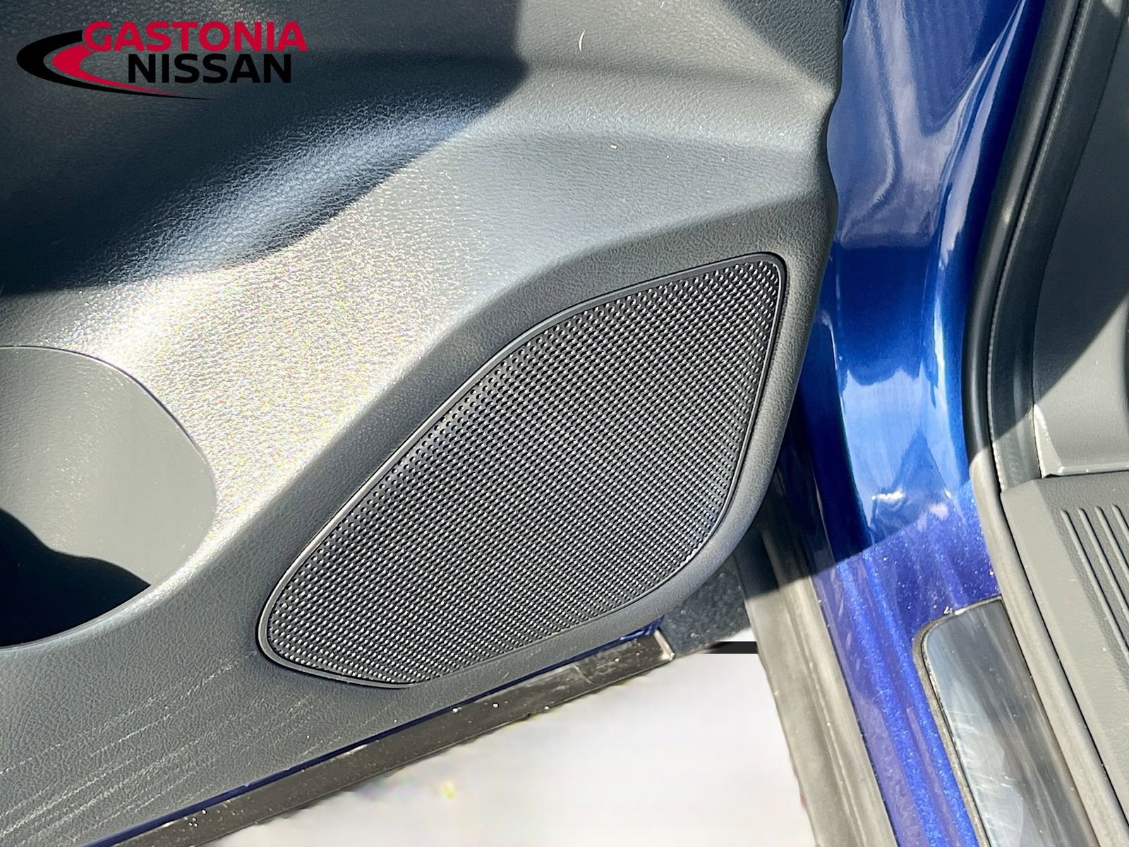 Used 2023 Nissan Rogue Platinum image 25