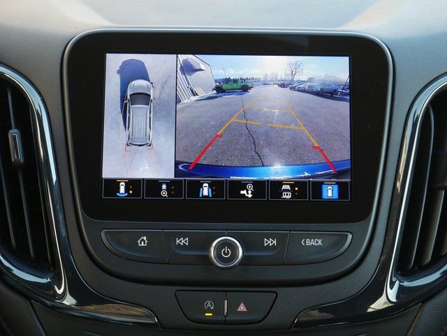 Used 2022 Chevrolet Equinox RS w/ RS Leather Package image 7