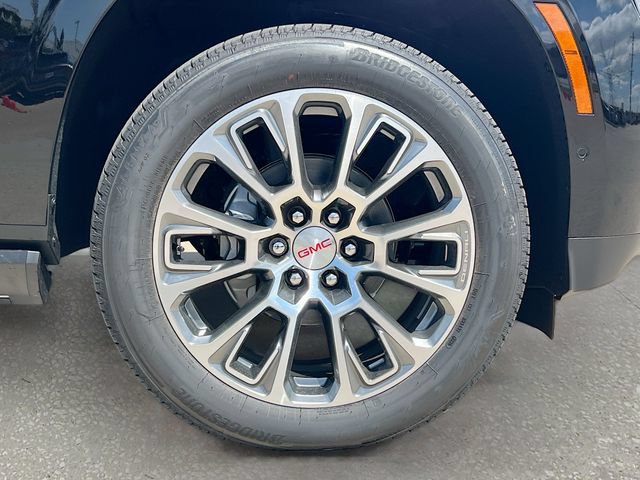 New 2026 GMC Yukon Denali w/ Sun & Power Step Package AWD/4WD image 19