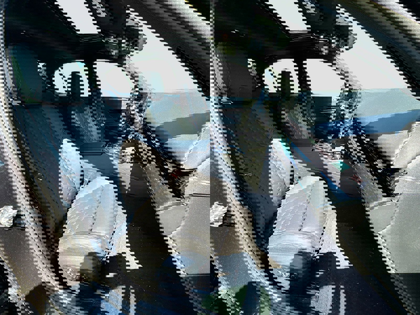 Used 2024 BMW 530i w/ M Sport Package image 28