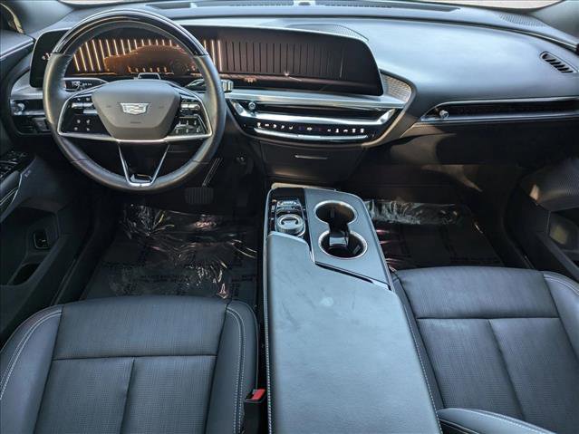 Used 2024 Cadillac Lyriq Luxury image 17