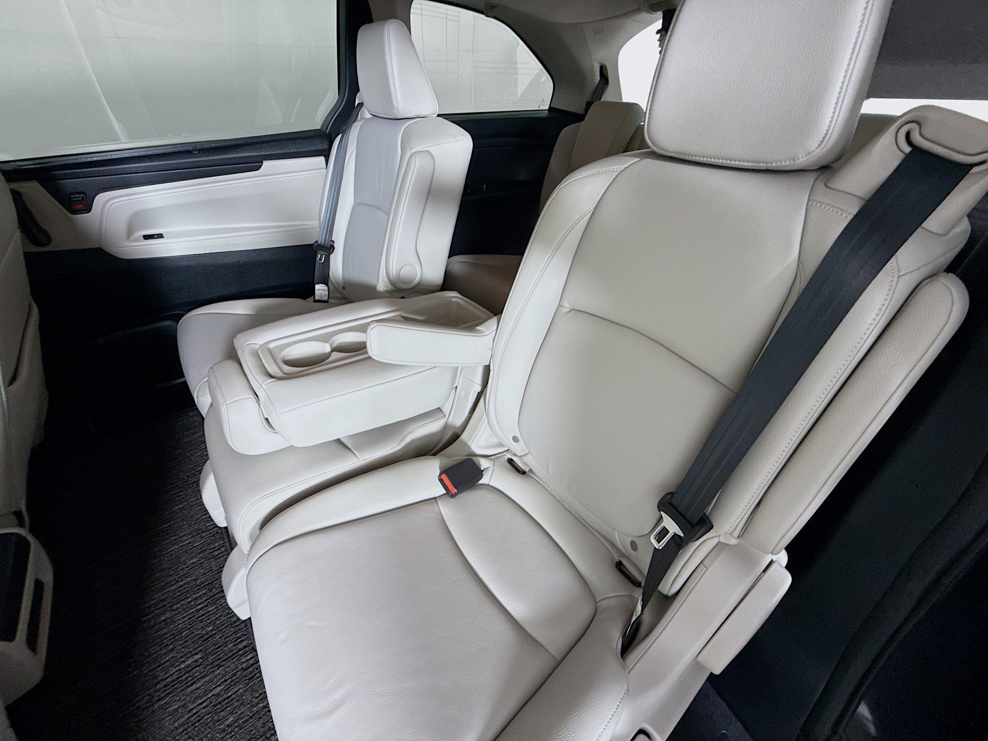 Certified 2026 Honda Odyssey EX-L image 28