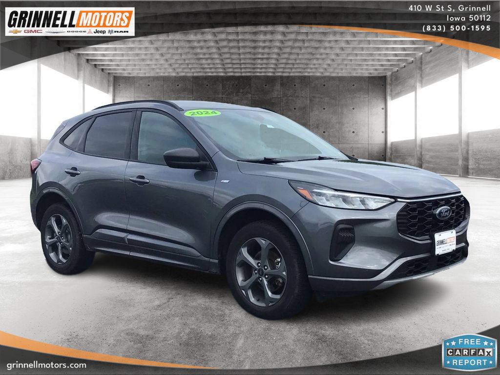 Used 2024 Ford Escape ST-Line AWD/4WD image 3