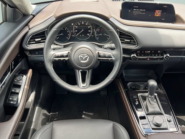 Used 2025 MAZDA CX-30 AWD 2.5 S w/ Premium Package image 12