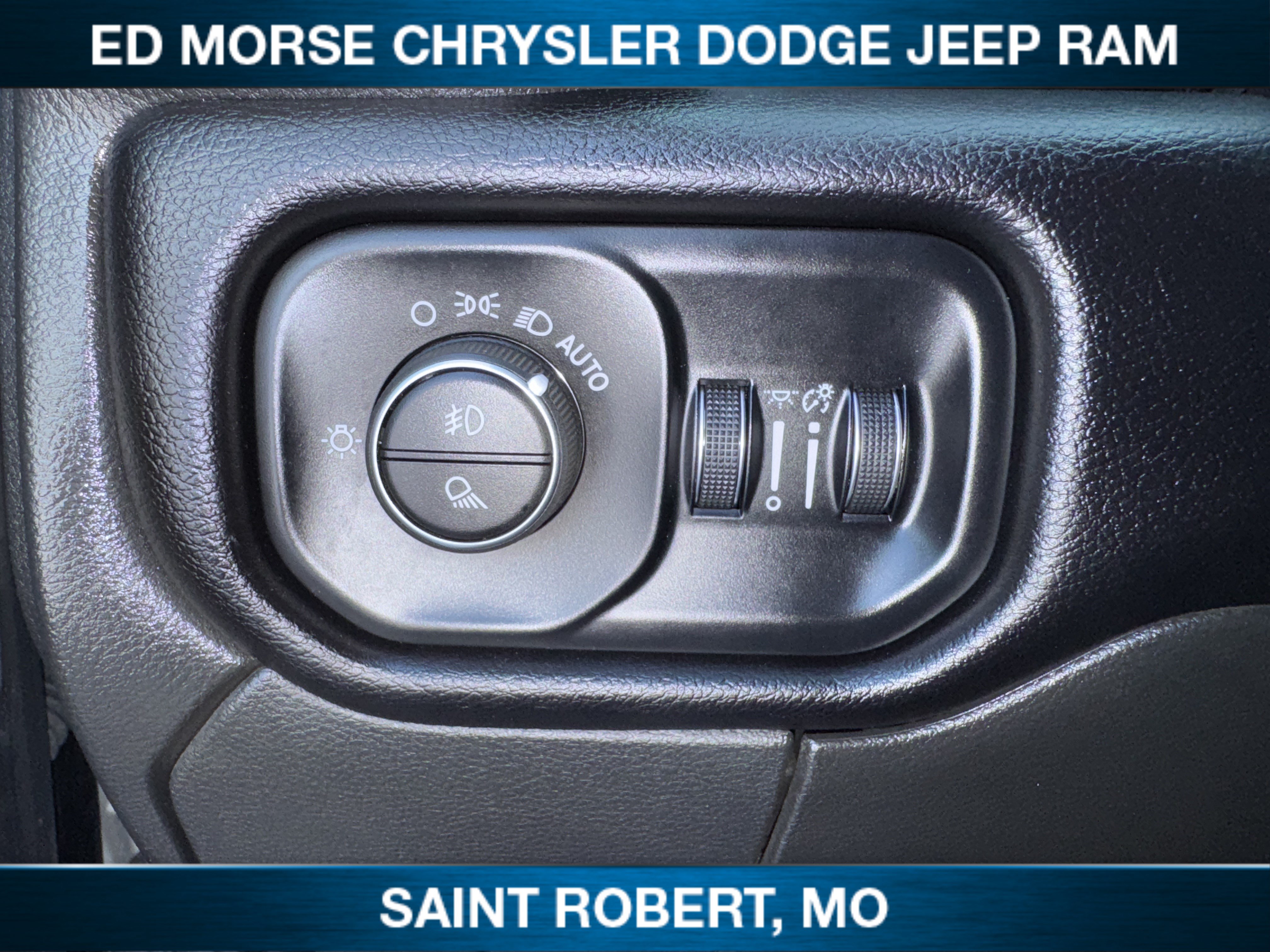 Used 2024 RAM 3500 Laramie w/ Safety Group AWD/4WD image 34
