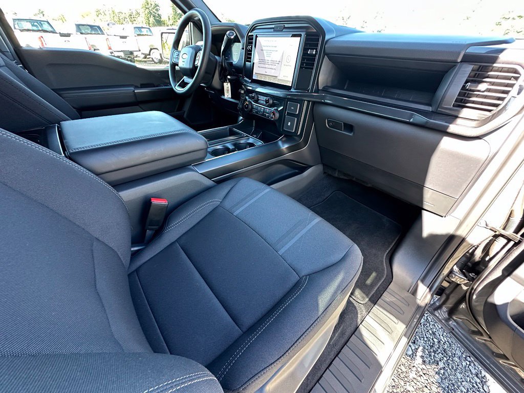 New 2026 Ford F150 STX w/ Equipment Group 200A AWD/4WD image 21