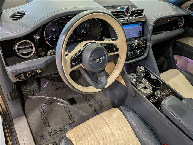 Used 2022 Bentley Bentayga image 10