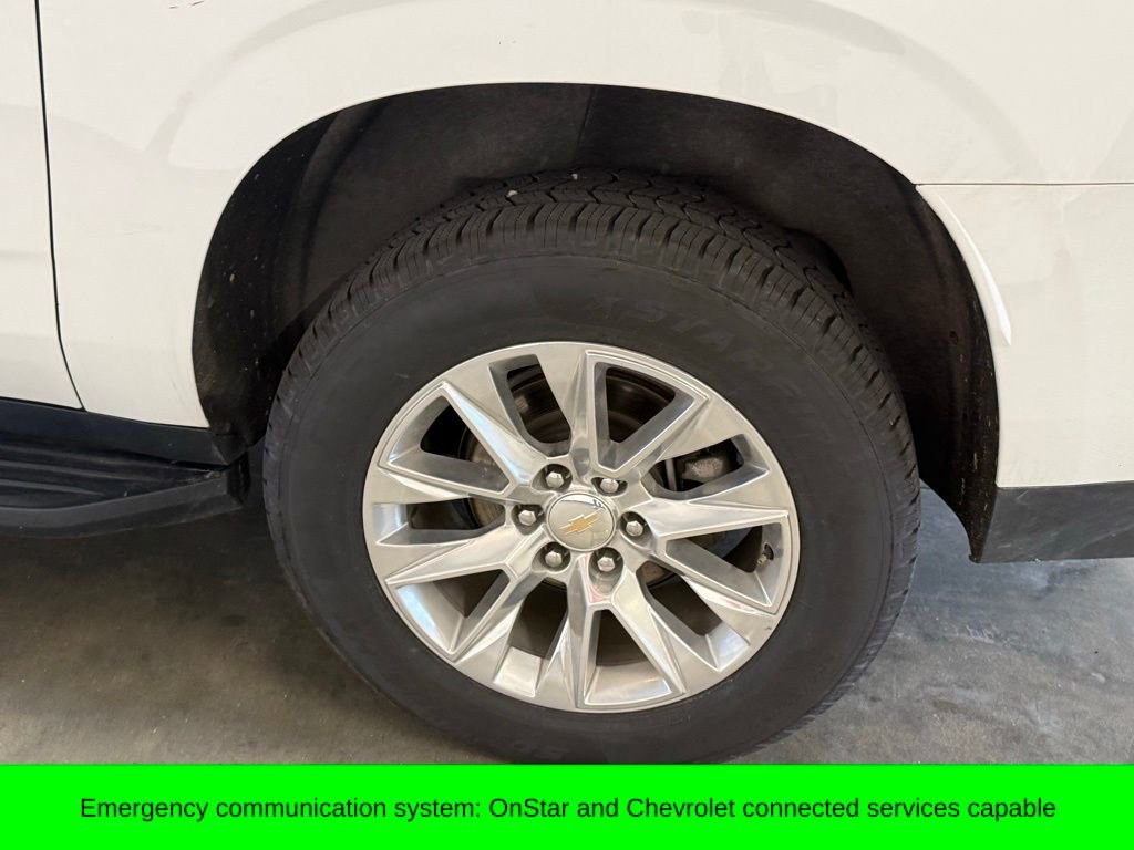 Used 2023 Chevrolet Suburban Premier image 9