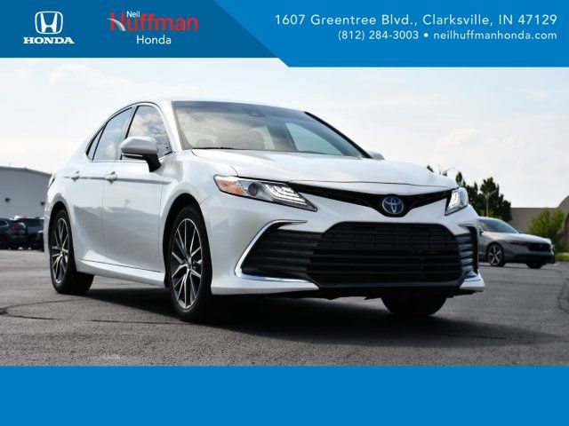 Used 2022 Toyota Camry XLE w/ Protection Package (Q2) (TMS) FWD image 1