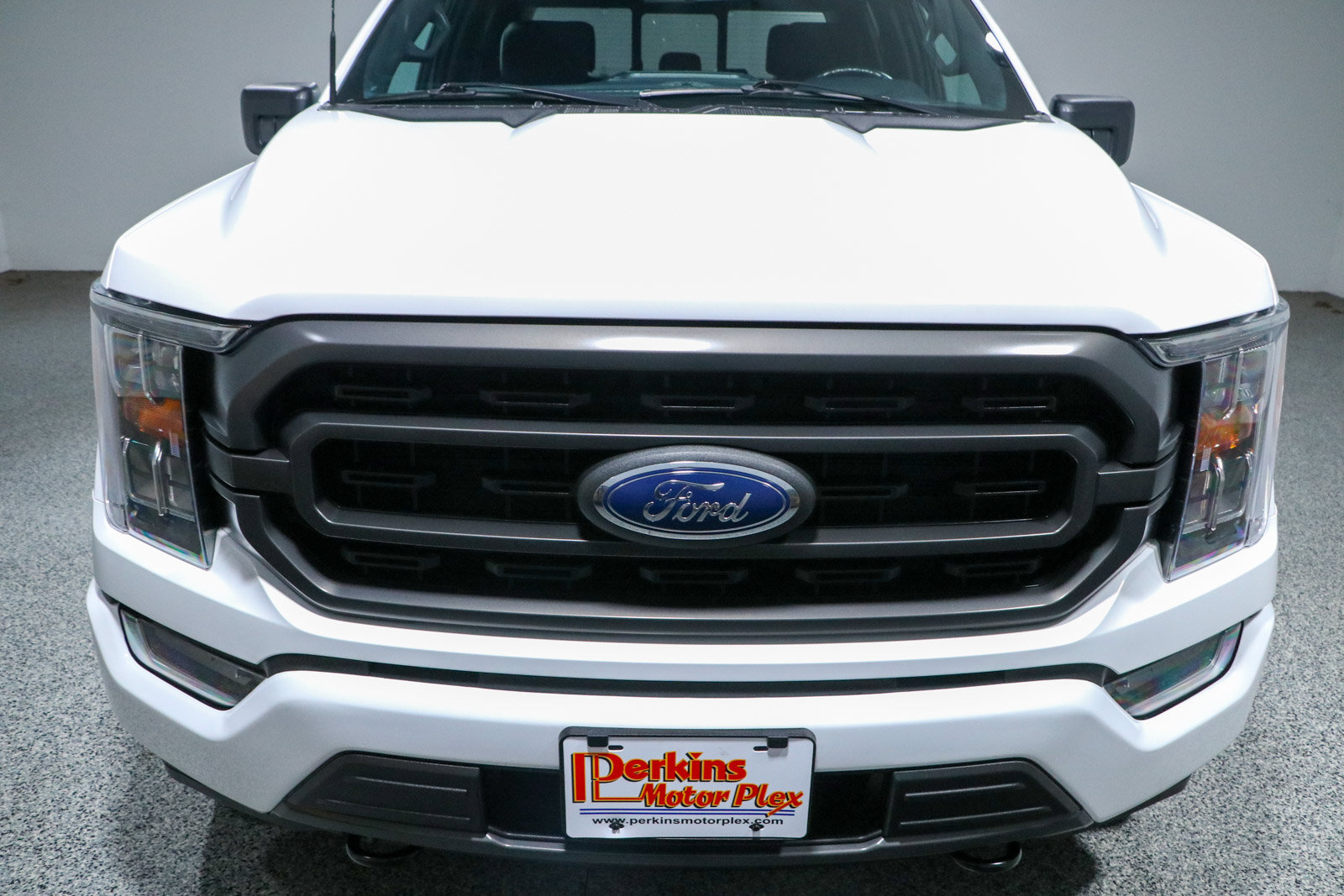 Used 2023 Ford F150 XLT w/ Equipment Group 302A High AWD/4WD image 4
