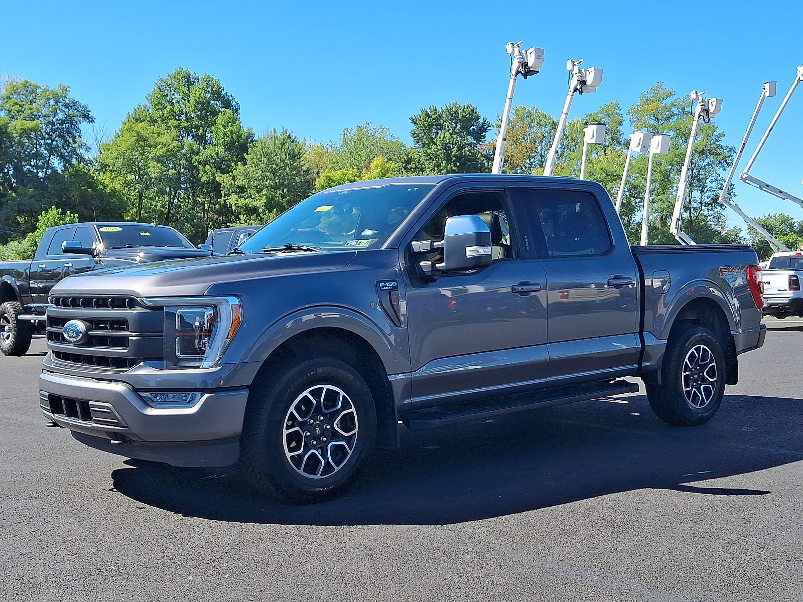Used 2021 Ford F150 Lariat w/ Equipment Group 502A High image 5