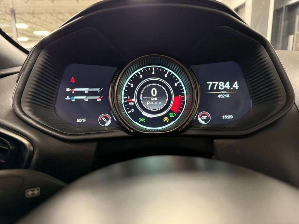 Used 2019 Aston Martin DB11 Volante image 10