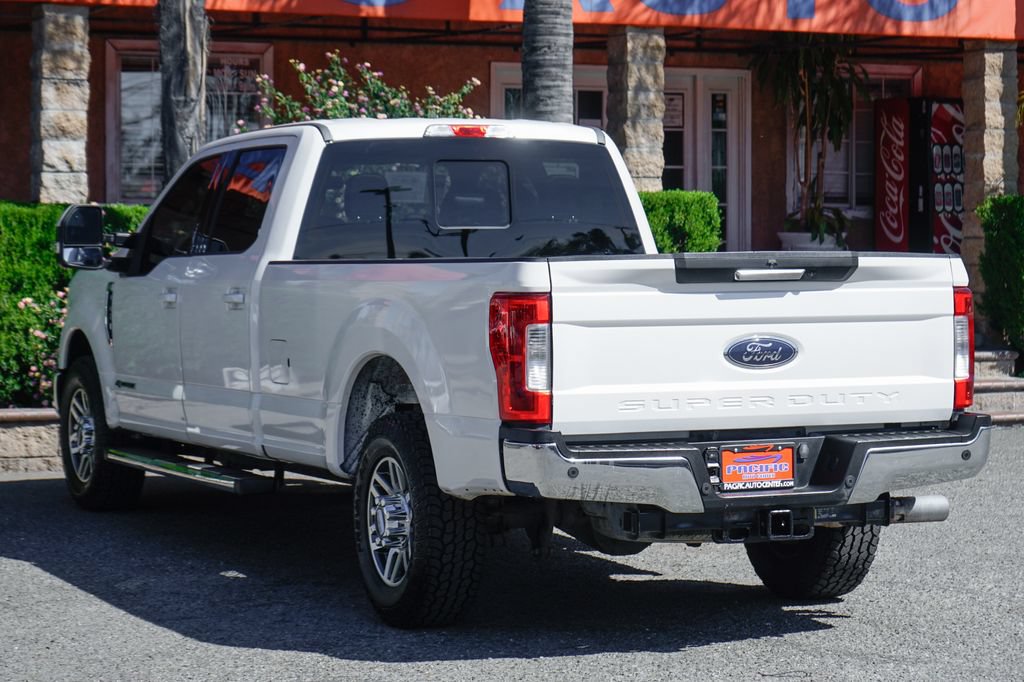 Used 2017 Ford F350 Lariat RWD image 6