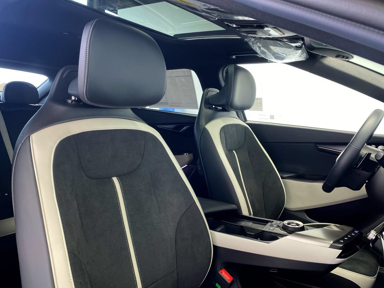 New 2026 Kia EV6 GT-Line AWD/4WD image 32