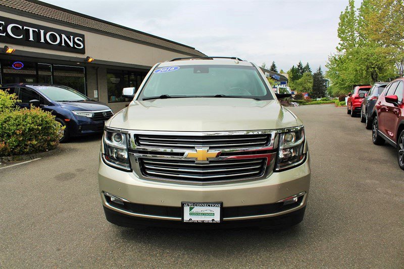 Used 2016 Chevrolet Suburban LTZ AWD/4WD image 7