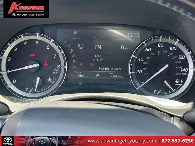 Certified 2021 Toyota Highlander XLE AWD/4WD image 30