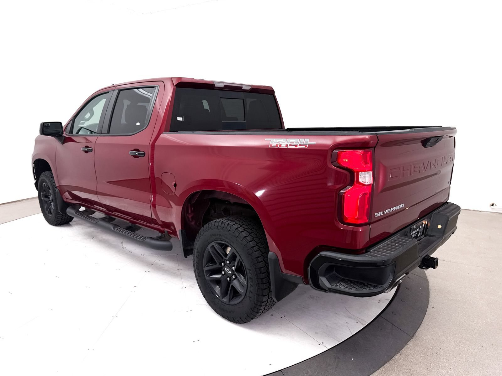 Used 2019 Chevrolet Silverado 1500 LT Trail Boss AWD/4WD image 15