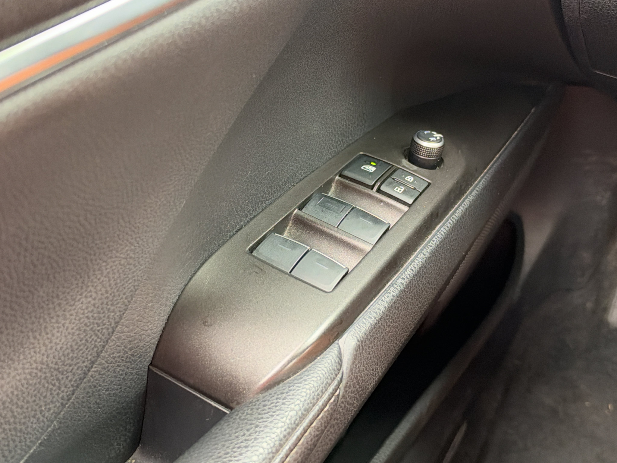 Used 2024 Toyota Camry XSE FWD image 29