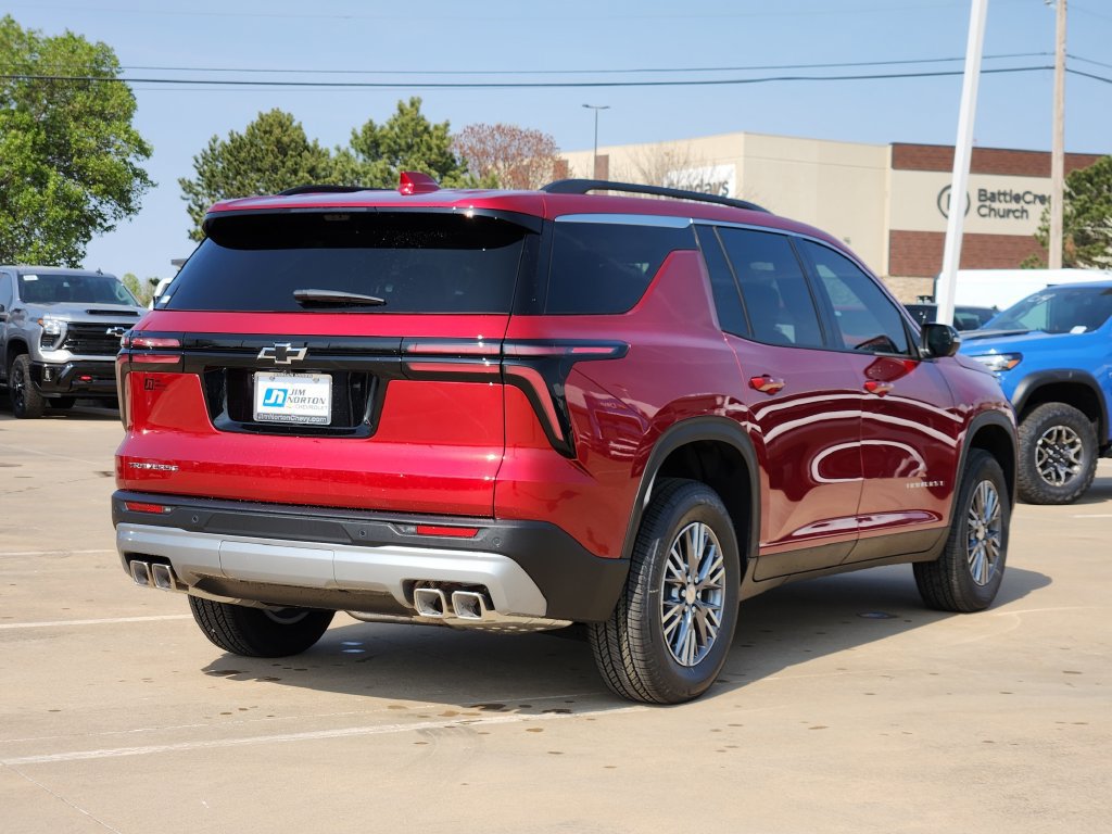 New 2026 Chevrolet Traverse LT w/ Driver Confidence Package FWD image 4