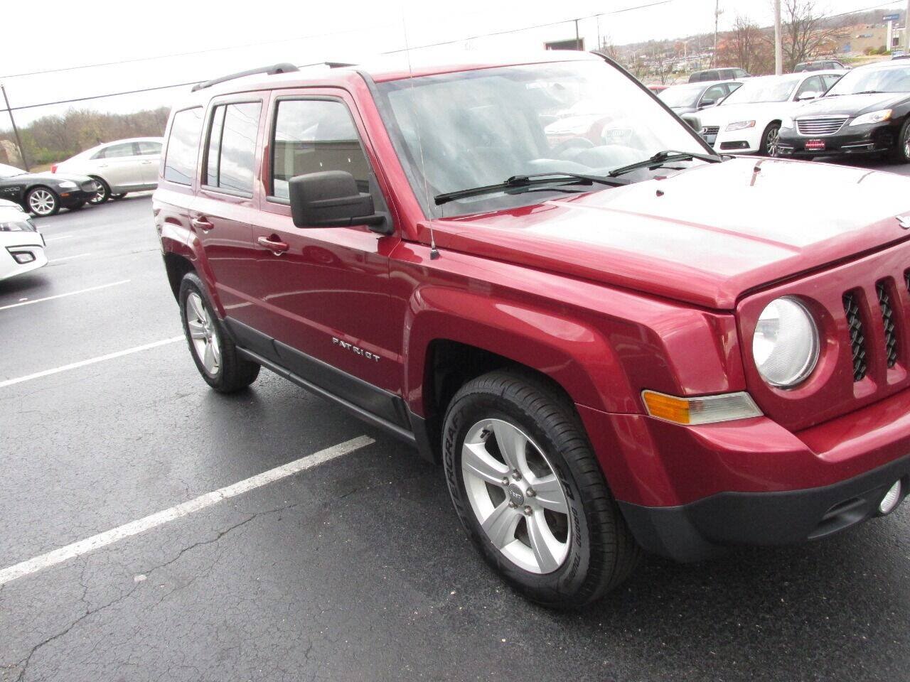Used 2014 Jeep Patriot Latitude FWD image 45