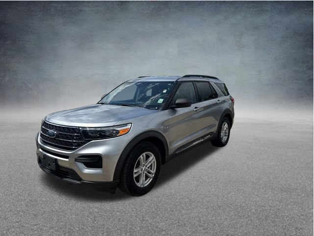 Used 2021 Ford Explorer XLT RWD image 3