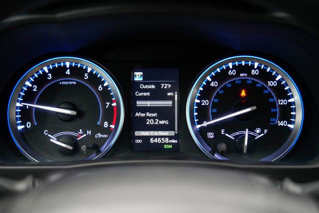Used 2018 Toyota Highlander XLE w/ Protection Package #3 AWD/4WD image 10