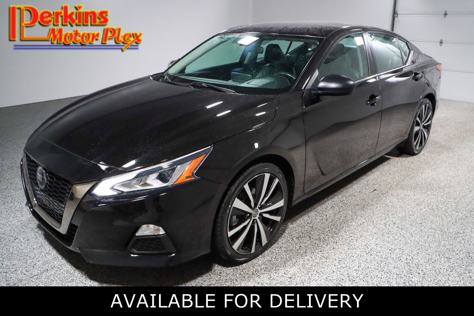 Used 2021 Nissan Altima 2.5 SR image 1