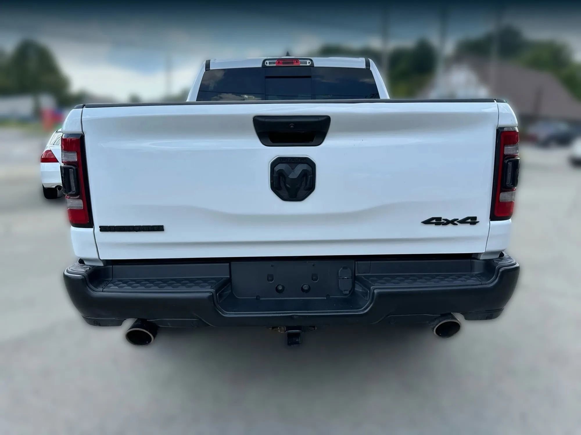 Used 2021 RAM 1500 Big Horn w/ Built-to-serve Edition image 6
