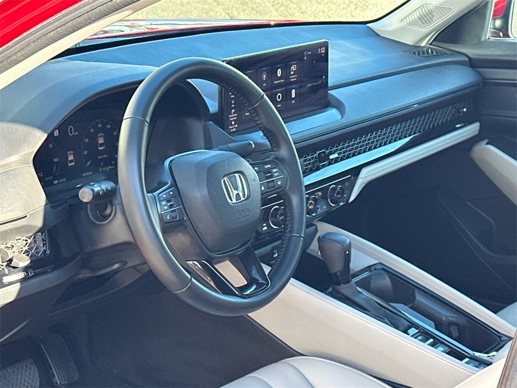 Used 2023 Honda Accord EX-L image 12