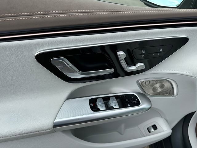 Used 2023 Mercedes-Benz EQE 350+ 4MATIC Sedan image 19