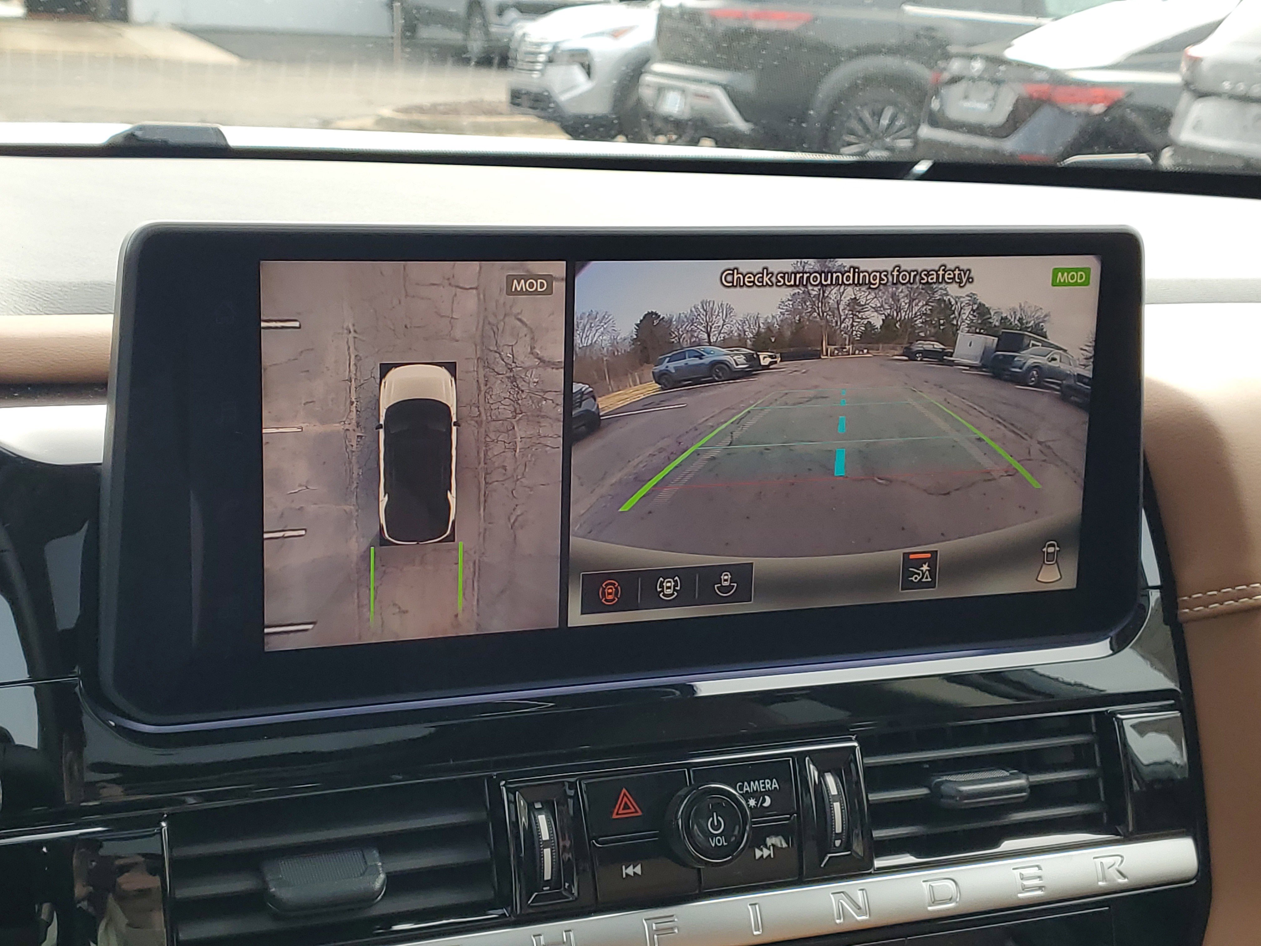 New 2026 Nissan Pathfinder Platinum image 16