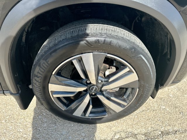 Used 2023 Nissan Rogue SL AWD/4WD image 56