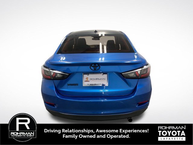 Used 2019 Toyota Yaris LE FWD image 5