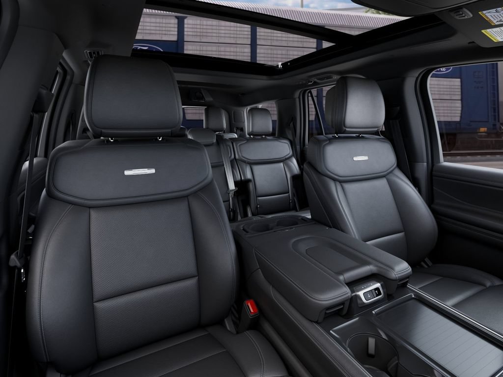 New 2027 Ford Expedition Platinum w/ Stealth Performance Package AWD/4WD image 12