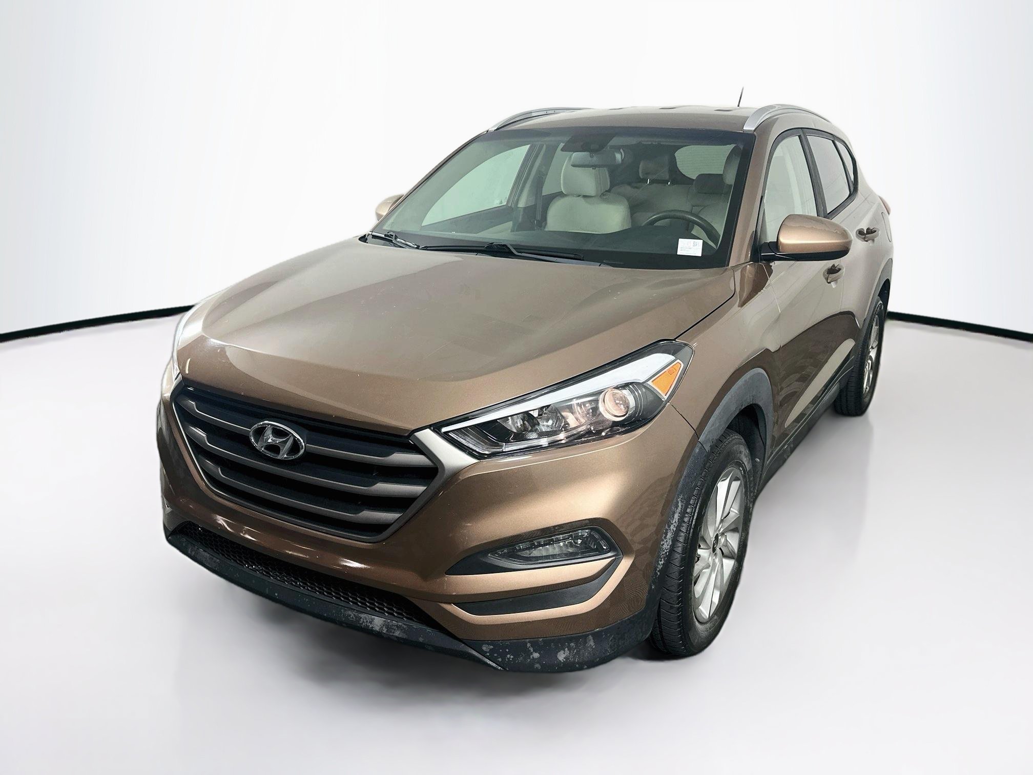 Used 2016 Hyundai Tucson SE w/ Option Group 02 FWD image 3