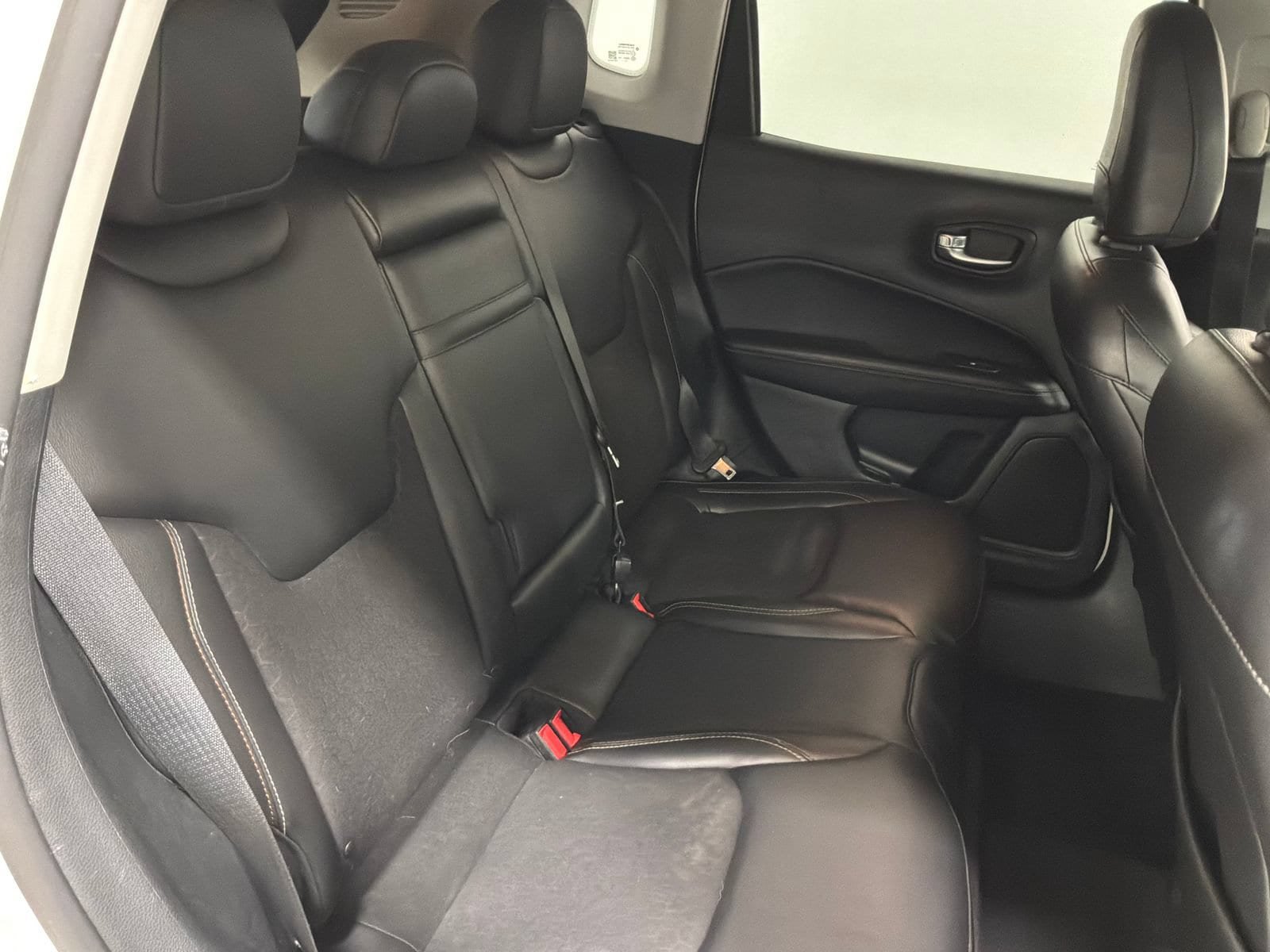 Used 2018 Jeep Compass Latitude w/ Popular Equipment Group AWD/4WD image 24