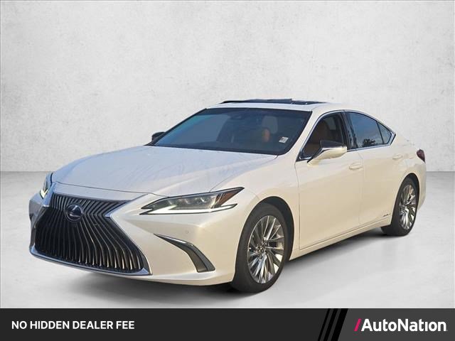 Used 2021 Lexus ES 300h Ultra Luxury w/ Accessory Package 2