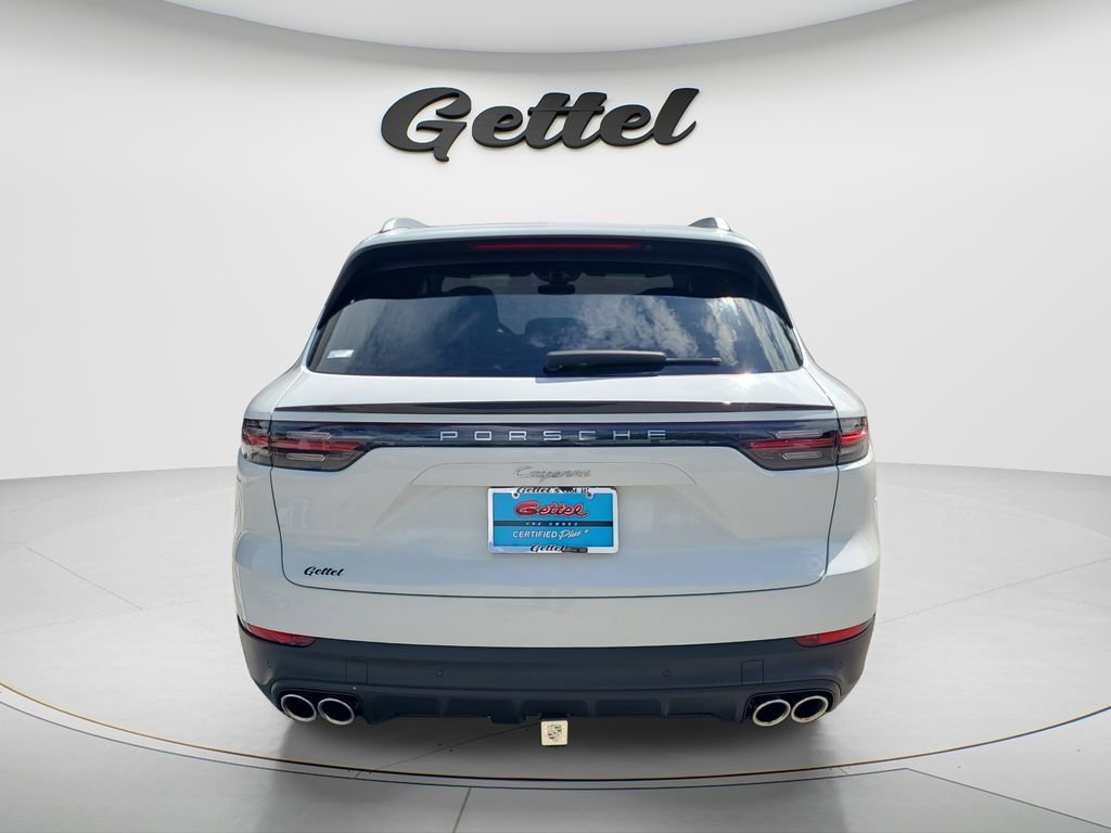 Used 2021 Porsche Cayenne AWD/4WD image 6