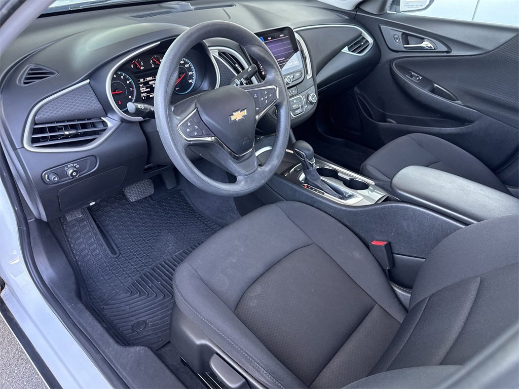 Used 2021 Chevrolet Malibu LS image 11