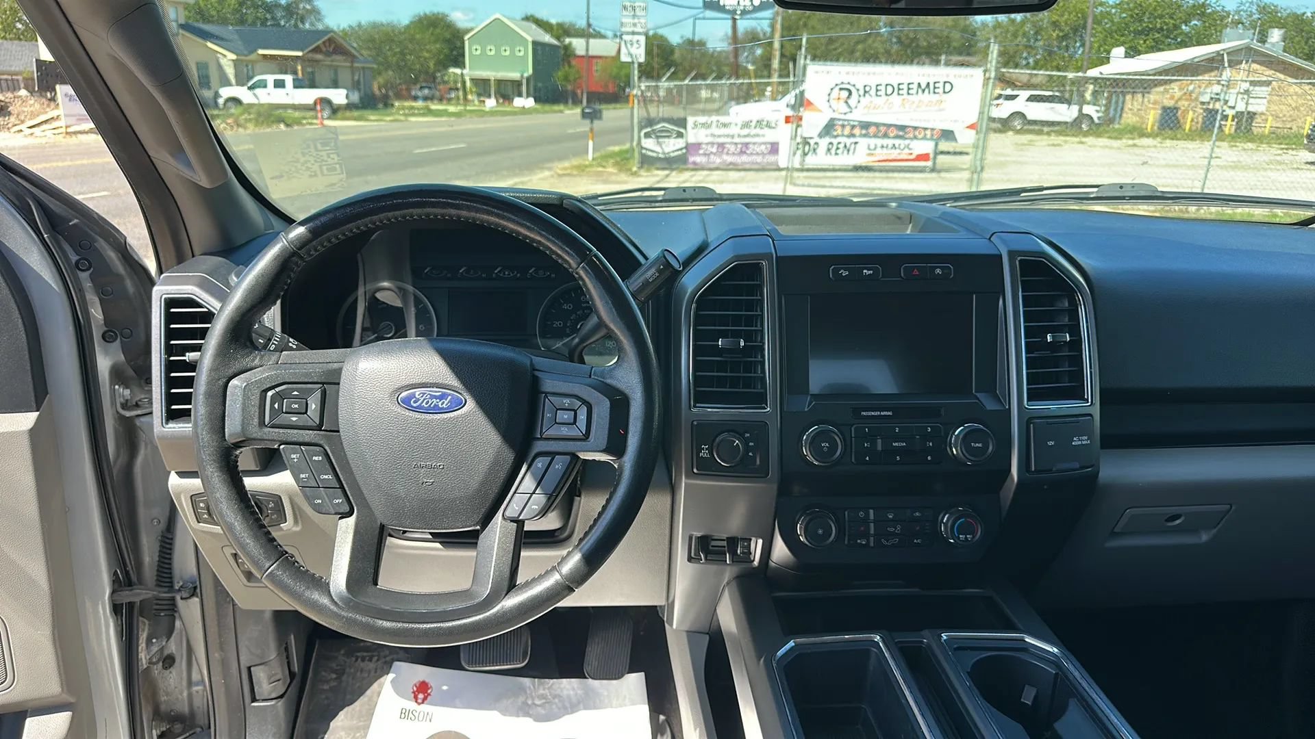 Used 2020 Ford F150 XLT w/ Equipment Group 302A Luxury AWD/4WD image 18