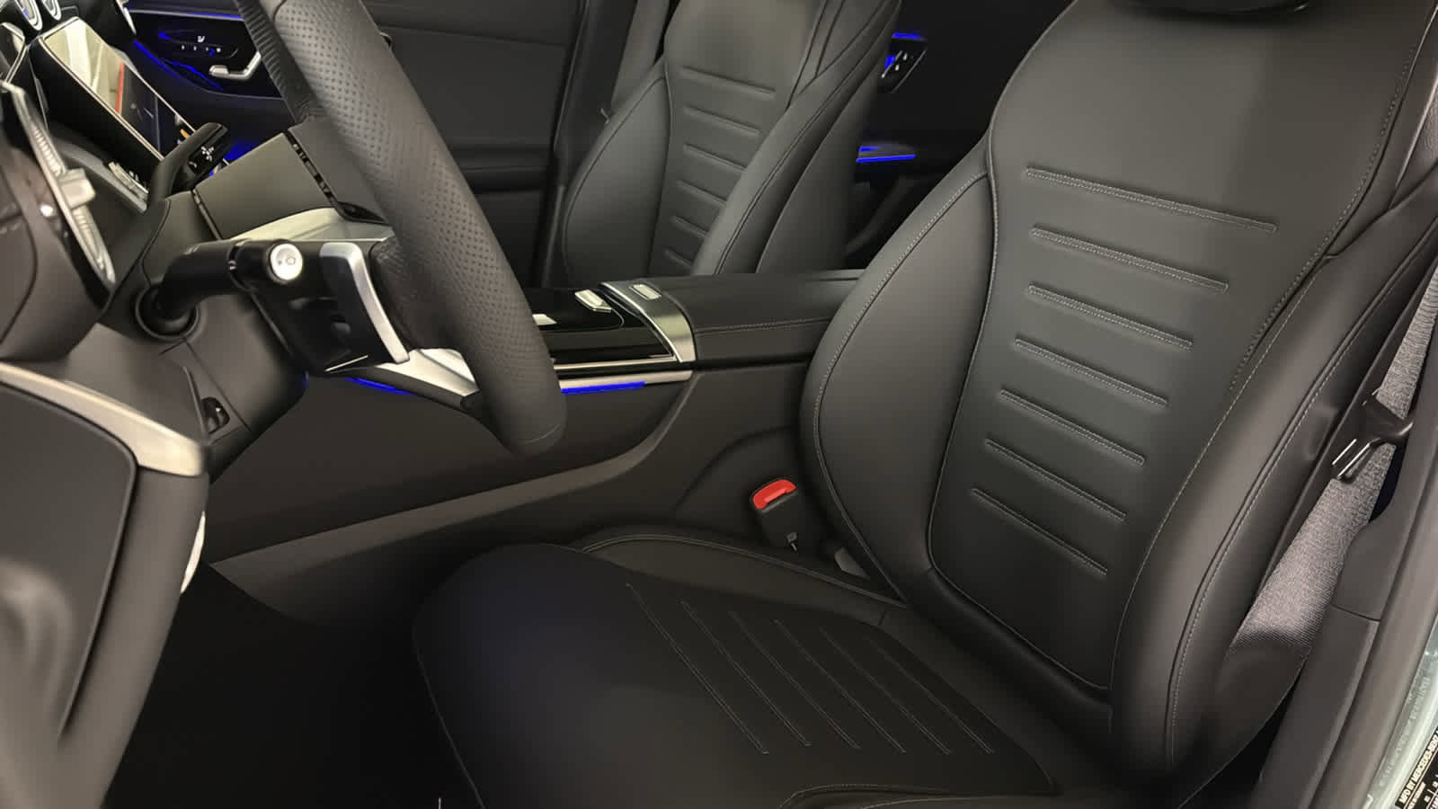 New 2026 Mercedes-Benz GLC 300 4MATIC image 27