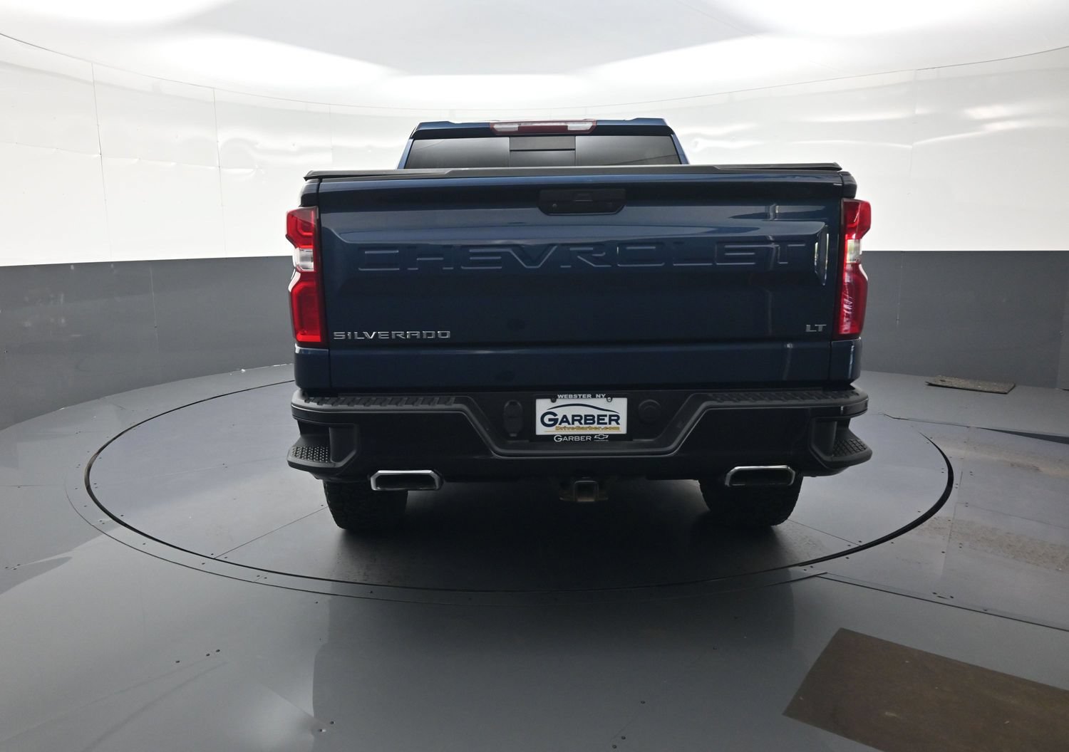 Used 2020 Chevrolet Silverado 1500 LT Trail Boss AWD/4WD image 4