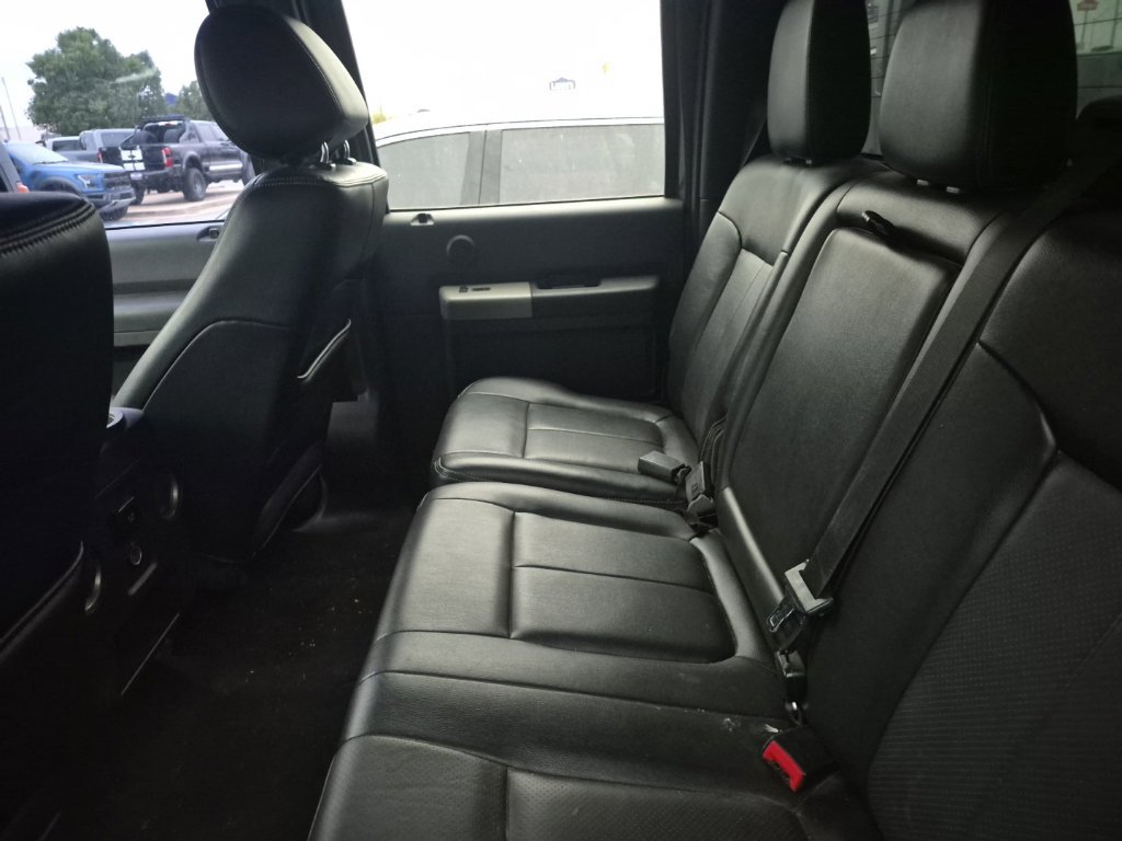 Used 2015 Ford F250 Lariat w/ Lariat Ultimate Package AWD/4WD image 30