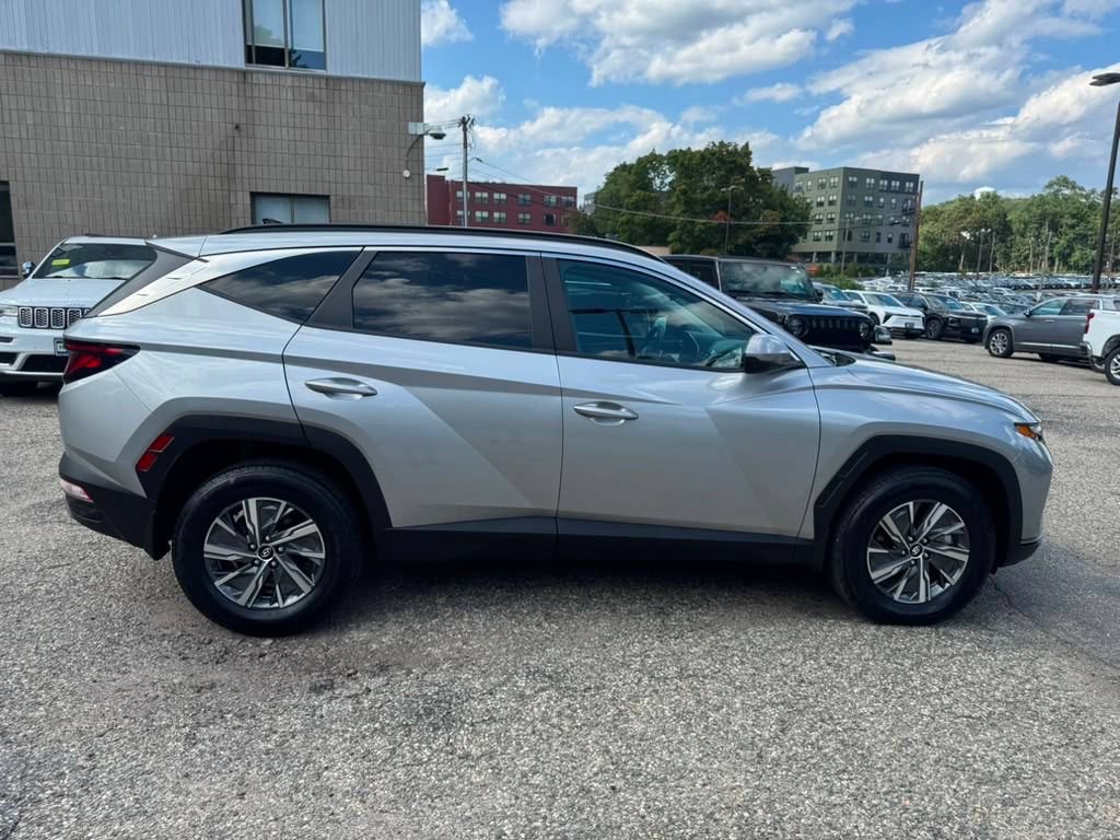 Used 2024 Hyundai Tucson Blue AWD/4WD image 8