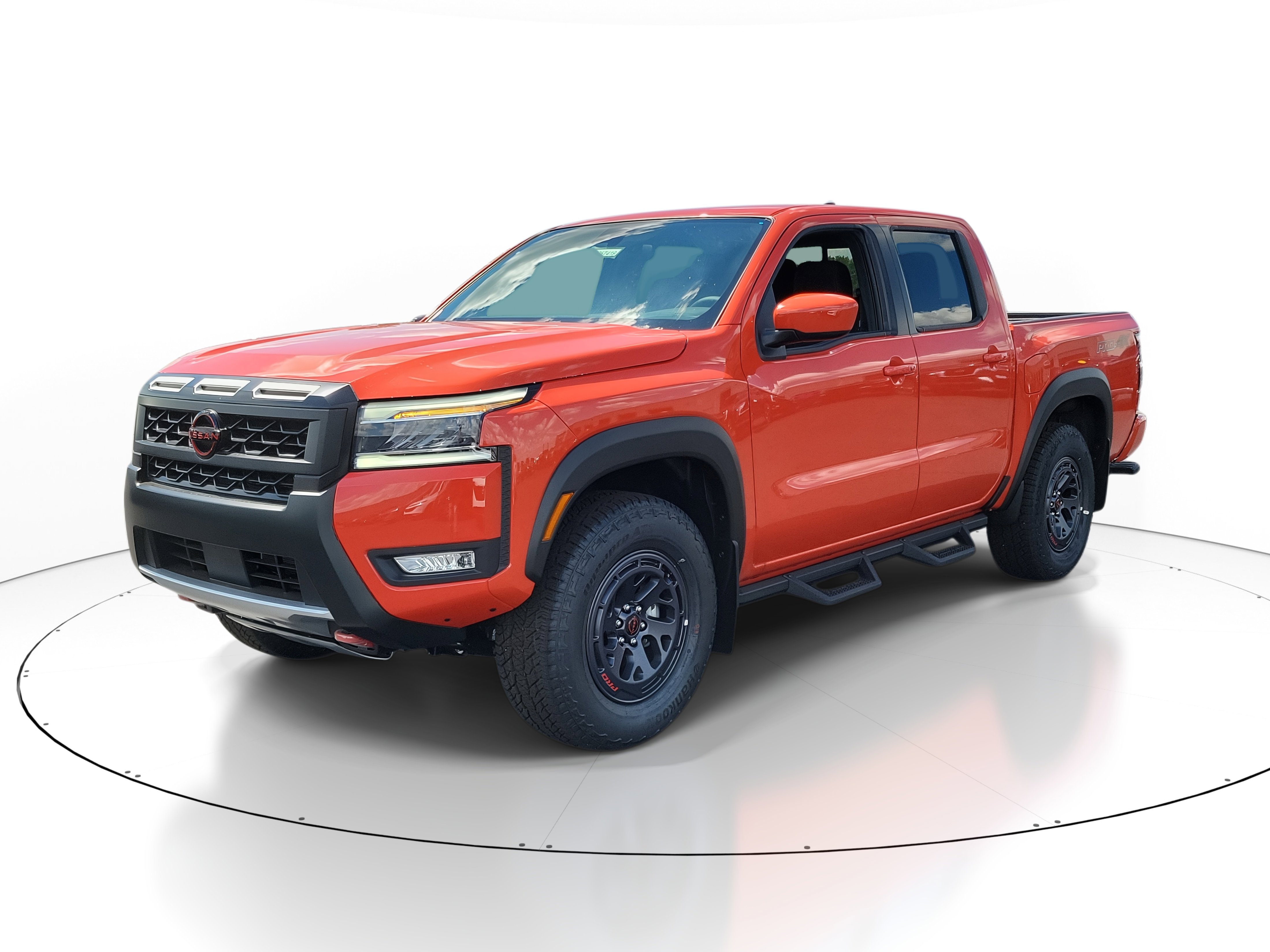 New 2025 Nissan Frontier PRO-4X image 2